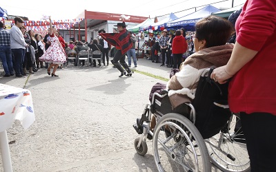 En fonda “Los Cojinoas” dieron 12 consejos para Fiestas Patrias inclusivas