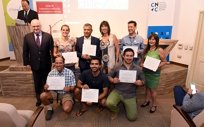 ChileValora certifica a 28 instructores de montaña como Guías de Turismo