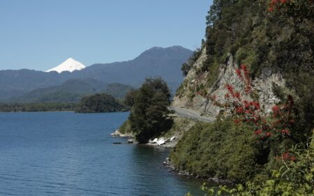 Camino de Coñaripe a Panguipulli.