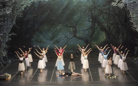 El Ballet de Santiago durante el ensayo de Giselle