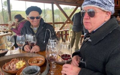 Cata de vinos especial para personas ciegas ofreció la Fundación Trekandino