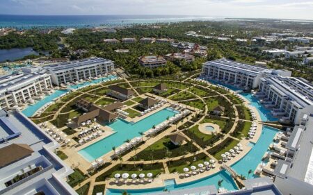 Falcons Resort by Melia Punta Cana.