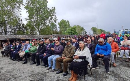 Numeroso público asistió a la inauguración de la Feria de la Biodiversidad.