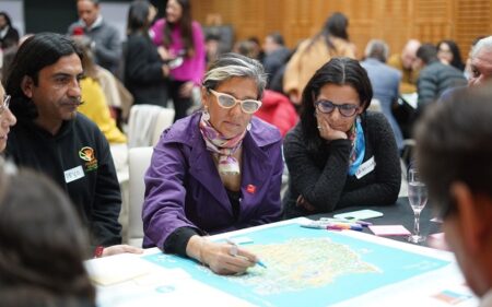Encuentros de escucha, diálogo, análisis y proyección Encuentros de escucha, diálogo, análisis y proyección