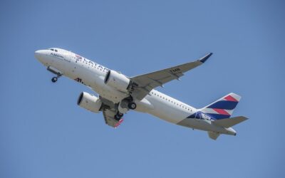 LATAM retoma vuelos directos y diarios entre Santiago y Florianópolis