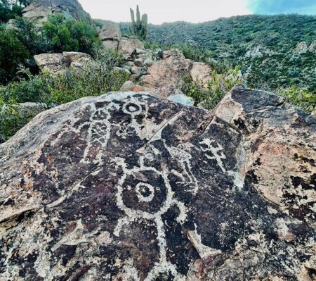 Petroglifo en el cerro El Zaino.