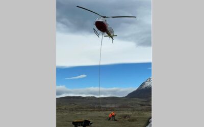 Las Torres Patagonia: simulacro con helicóptero en Torres del Paine