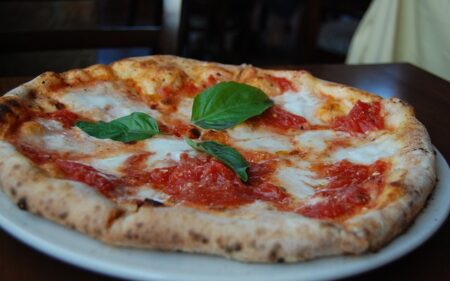 Pizza Margherita