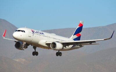 LATAM Airlines lanzó wifi a bordo en sus vuelos dentro de Chile