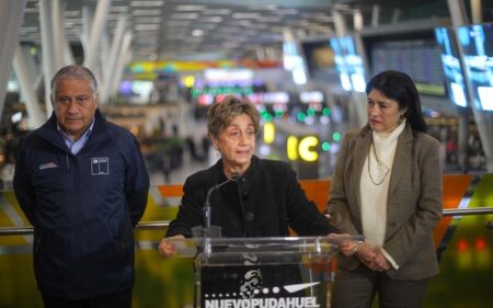 Ampliación del Aeropuerto Internacional de Santiago Ampliación del Aeropuerto Internacional de Santiago
