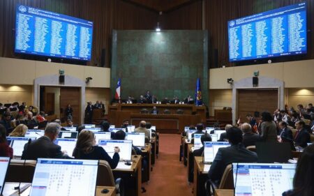 Proyecto de ley busca reforzar la seguridad en actividades de turismo aventura en el país