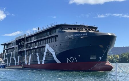 Magellan Discoverer Magellan Discoverer