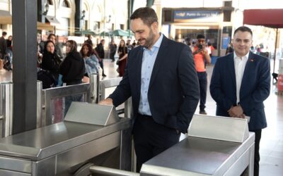 Uso de tarjetas bancarias por parte de extranjeros crece en transporte público