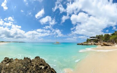 Anguilla logra récord de mayor número anual de visitantes en 33 años
