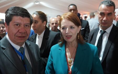 Houria Meddahi, ministra de Turismo y Artesanía de Argelia Houria Meddahi, ministra de Turismo y Artesanía de Argelia