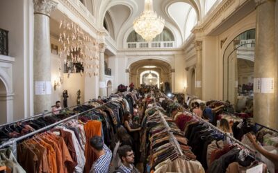 Piezas de ópera y ballet en nueva Venta de Vestuario del Municipal de Santiago