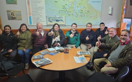 Pesca artesanal y turismo sellan acuerdo Pesca artesanal y turismo sellan acuerdo
