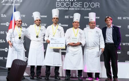 Premio Especial al "Tema en Bandeja"