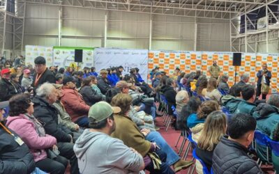 Seminario destacó el valor del Turismo Apícola en la experiencia rural