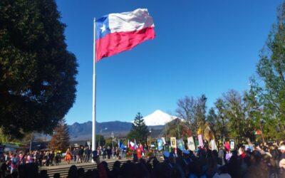 Con izamiento de pabellón nacional comienza el Mes de la Patria en Pucón